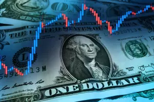El d�lar sube por encima de los $1.500 mientras el riesgo pa�s vuelve a los 500 puntos