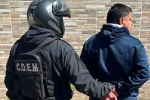 Violencia en Catamarca: atac� a  empleado de EC SAPEM y termin� en la comisar�a