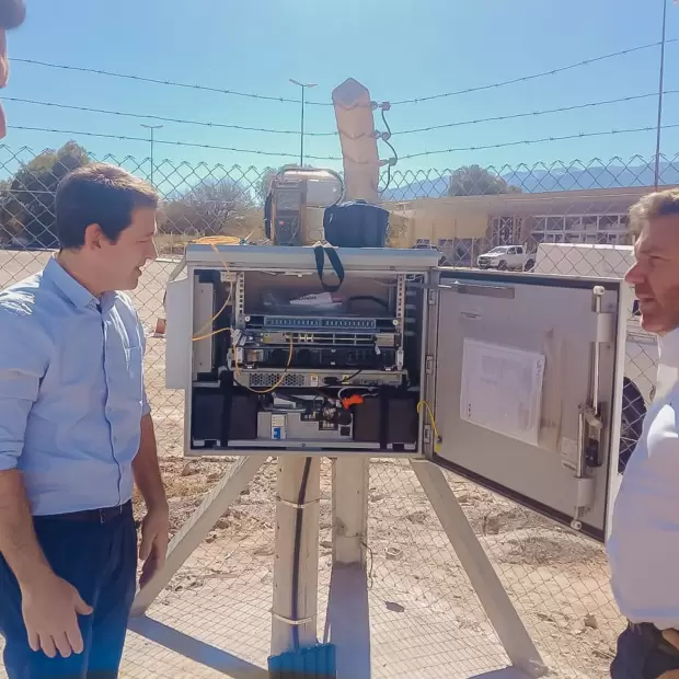 La fibra �ptica lleg� a Fiambal� y ampl�a la conectividad en el oeste provincial