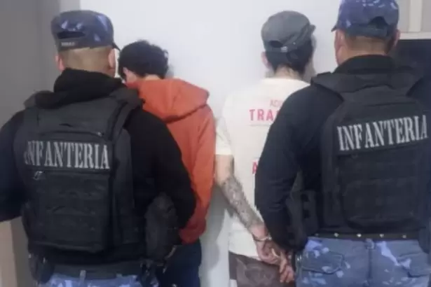 Aprehendieron a dos hombres por amenazar a un vecino