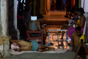 Crisis en Cuba: un informe advirti� que el 94% de la poblaci�n vive en pobreza extrema