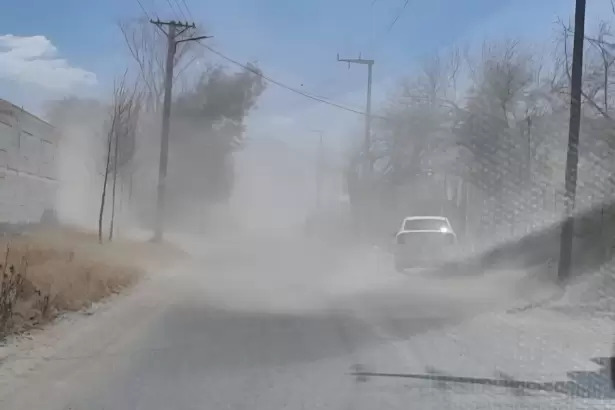 Rigen alertas naranja y amarilla por fuertes vientos en Catamarca