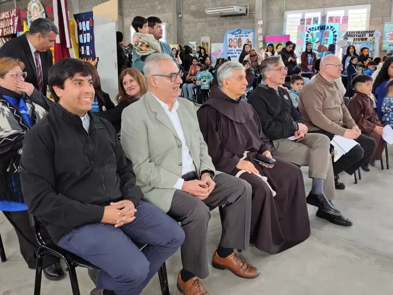 muestra educativo esqui�