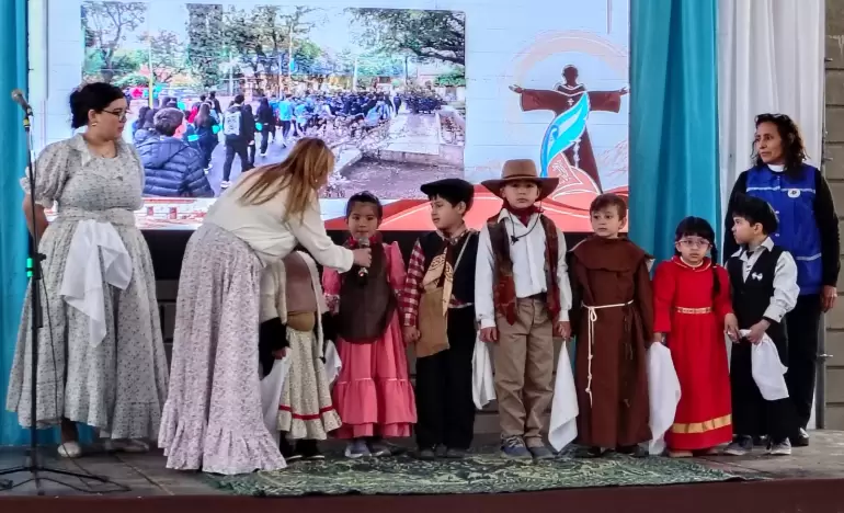 muestra educativo esqui�