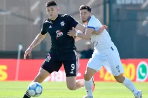 V�lez consigui� un empate pol�mico ante Deportivo Riestra