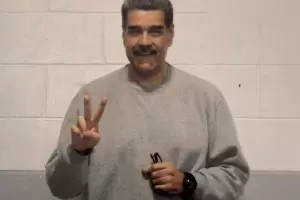 En jogging y sonriente: Maduro reapareci� en las redes sociales desde la c�rcel