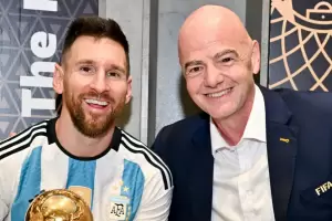 El presidente de la FIFA despidi� a Messi: "Tu carrera redefini� nuestro deporte"
