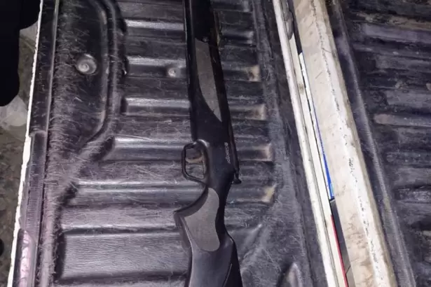 Lo sorprendieron con un arma sin documentaci�n en dique El Jumeal