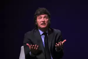 Milei re�ne al Gabinete y Karina Milei encabeza la Mesa Pol�tica: las PASO en agenda