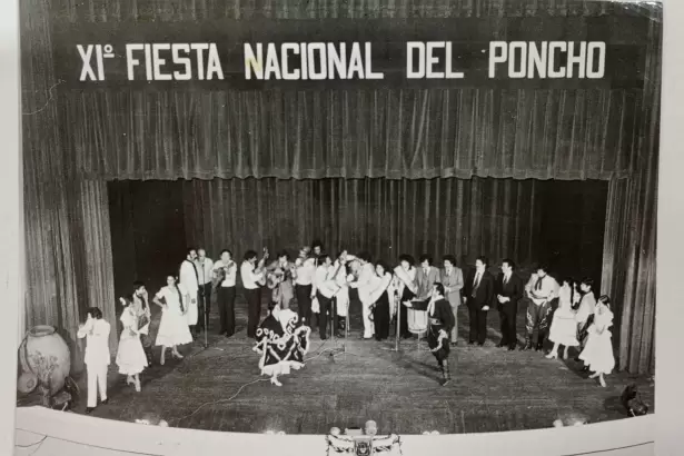 Reconstruyen la memoria fotogr�fica de la Fiesta Nacional del Poncho