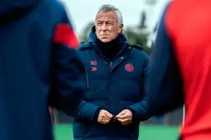 Gorosito tard� 24 a�os en volver a San Lorenzo y fue despedido tras 8 partidos