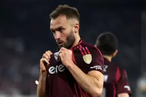 Pezzella lleg� a Pe�arol y es el primer campe�n del mundo en jugar en Uruguay desde 1970