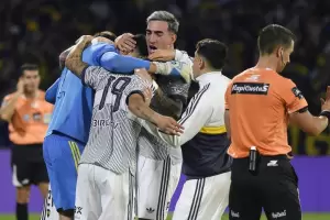 Boca elimin� a V�lez  por penales y est� en cuartos de final de la Copa Argentina