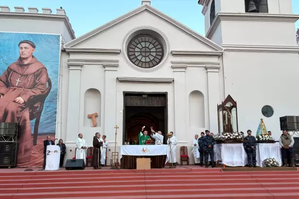 Jornada de gratitud en el 5� aniversario de la Beatificaci�n de Fray Mamerto Esqui�