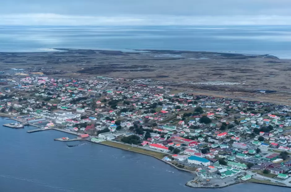 Malvinas: el Gobierno activa sanciones contra 45 personas y empresas