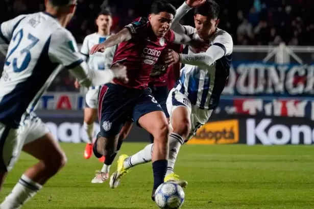 San Lorenzo volvi� al triunfo y profundiz� el mal momento de Talleres