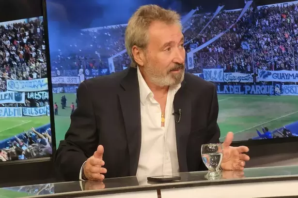 Daniel Vila apunt� contra el �rbitro tras la derrota de Independiente Rivadavia: "Es un bandido"