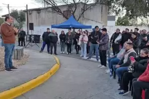 La Capital  puso en valor la plazoleta "Alto Paran�" y renov� el entorno del B� Marcos Avellaneda