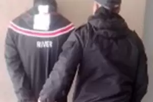 Un joven fue arrestado en Catamarca tras atacar a su madre y da�arle el domicilio