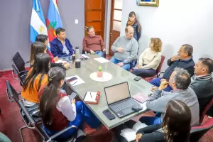 El Gobierno provincial acelera obras y proyectos en Andalgal�