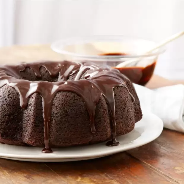 Qu� es la "Black Magic Cake": la torta de chocolate de 50 a�os que se prepara en 6 pasos