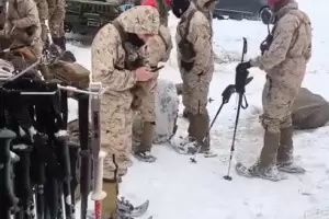 Pol�micos ejercicios militares entre Marines de EE.UU. y la Armada Argentina en Tierra del Fuego