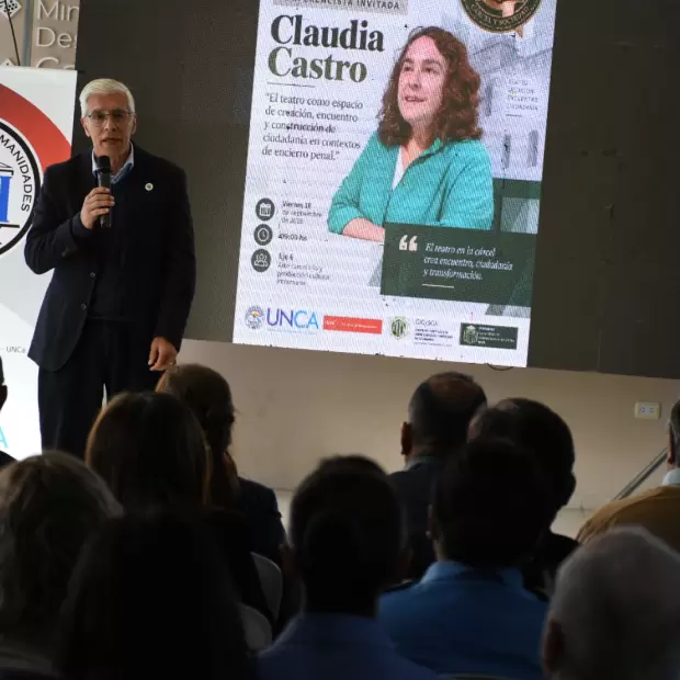 La UNCA inaugur� las Jornadas "C�rcel y Sociedad" en Catamarca