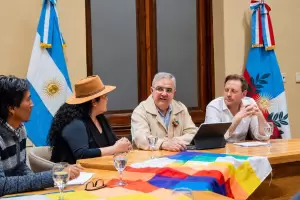 Jalil recibi� a caciques de comunidades originarias y confirm� su visita para noviembre