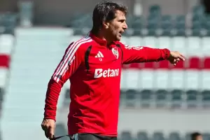 Leonardo Ponzio firm� contrato como entrenador de River y dirigir� hasta 2027