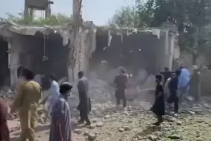 Ataque contra una mezquita en Pakist�n: al menos 16 muertos