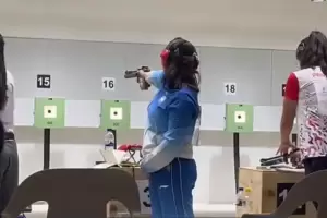 Luna Avellaneda es Top 10 en Pistola de Aire 10 metros en los Suramericanos 2026