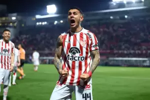 Instituto le gan� el cl�sico a Talleres y lidera la Zona A del Clausura