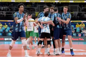 Argentina se meti� en el Mundial de v�ley y este domingo va por la plaza ol�mpica ante Brasil