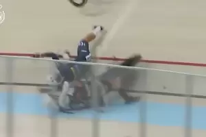Accidente en los Suramericanos: ciclista brasile�a se cay� y le pasaron por encima