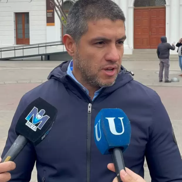 Traslado de feriantes: Figueroa habl� de una Plaza "desbordada" de revendedores
