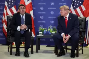 Trump y el primer ministro brit�nico hablaron sobre Malvinas en Nueva York