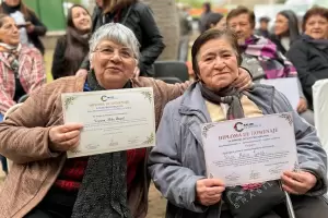 Salud homenaje� a trabajadores jubilados del �rea Program�tica N� 3 de Pacl�n