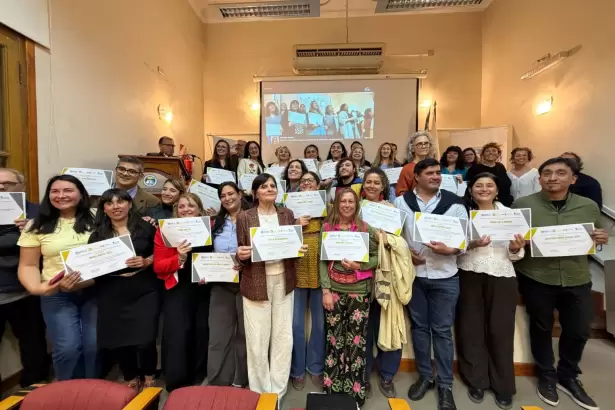 La UNCA reconoci� a 59 nuevos diplomados en Arte Prehisp�nico del NOA