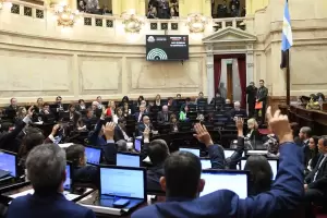 El Senado aprob� con cambios la reforma del BCRA y el proyecto vuelve a Diputados