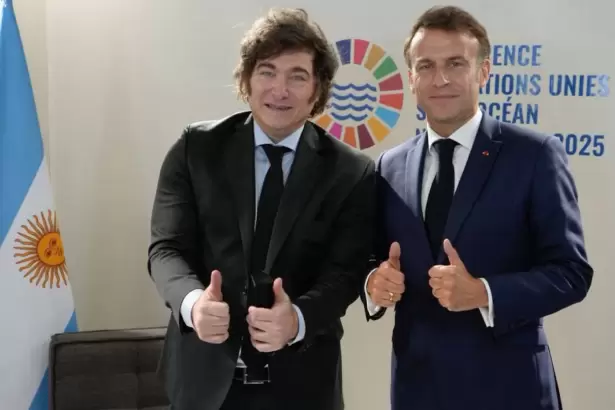 Milei prepara su viaje a Par�s con gobernadores y empresarios para impulsar inversiones