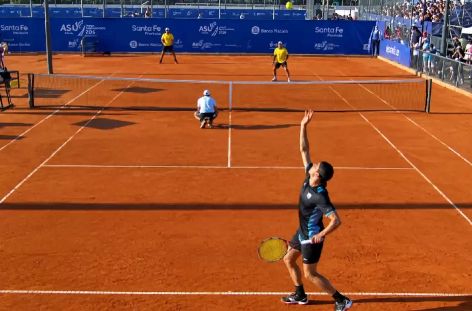 Manu La Serna se qued� con la medalla de plata en dobles y va por otro podio ma�ana