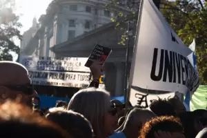 Docentes universitarios anunciaron un paro de hasta 72 horas y profundizan el reclamo salarial