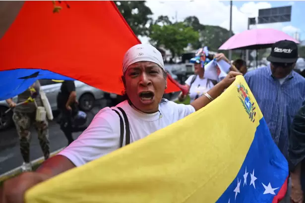 Caravanas en Venezuela reclaman el regreso de Mar�a Corina Machado