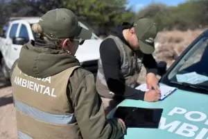 Catamarca: interceptaron y sancionaron a un vecino por arrojar residuos en la v�a p�blica