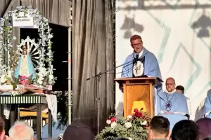 Garc�a Cuerva en Luj�n: "Las heridas de la intolerancia est�n infectando el alma del pueblo"