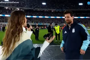 El poncho de Catamarca que acompa�� la despedida de Messi