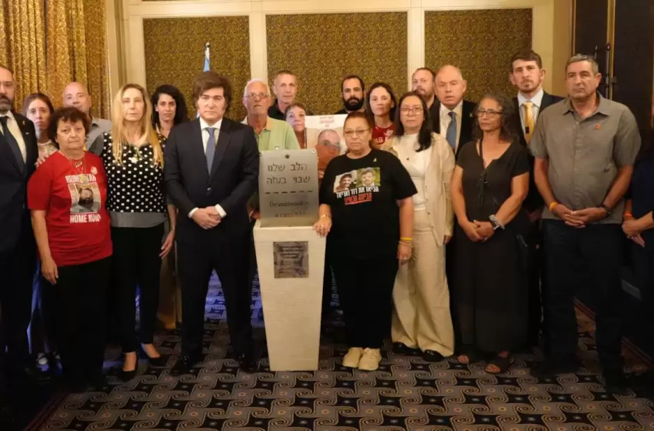 Milei con familiares de argentinos secuestrados por Hamas