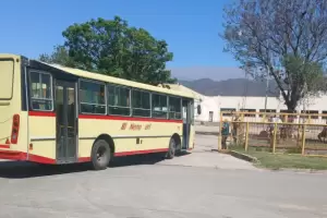 Transporte retir� de circulaci�n cuatro unidades de la l�nea 104