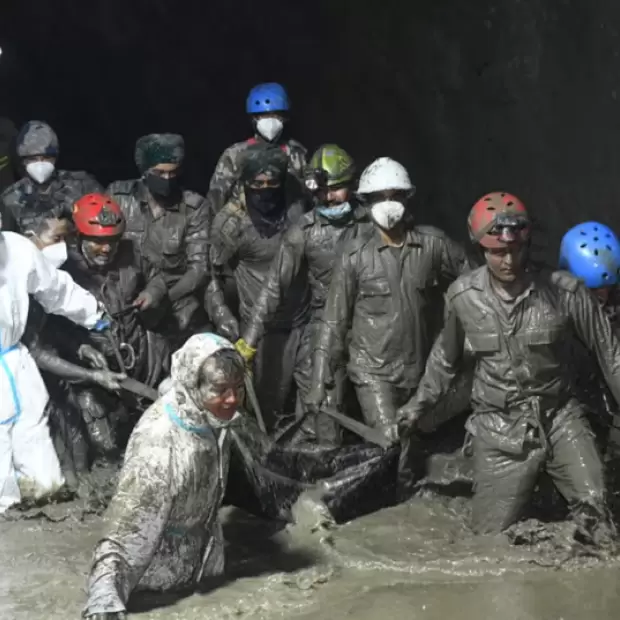 Nepal suspendi� la b�squeda de m�s de 5.000 desaparecidos y hay malestar de las familias