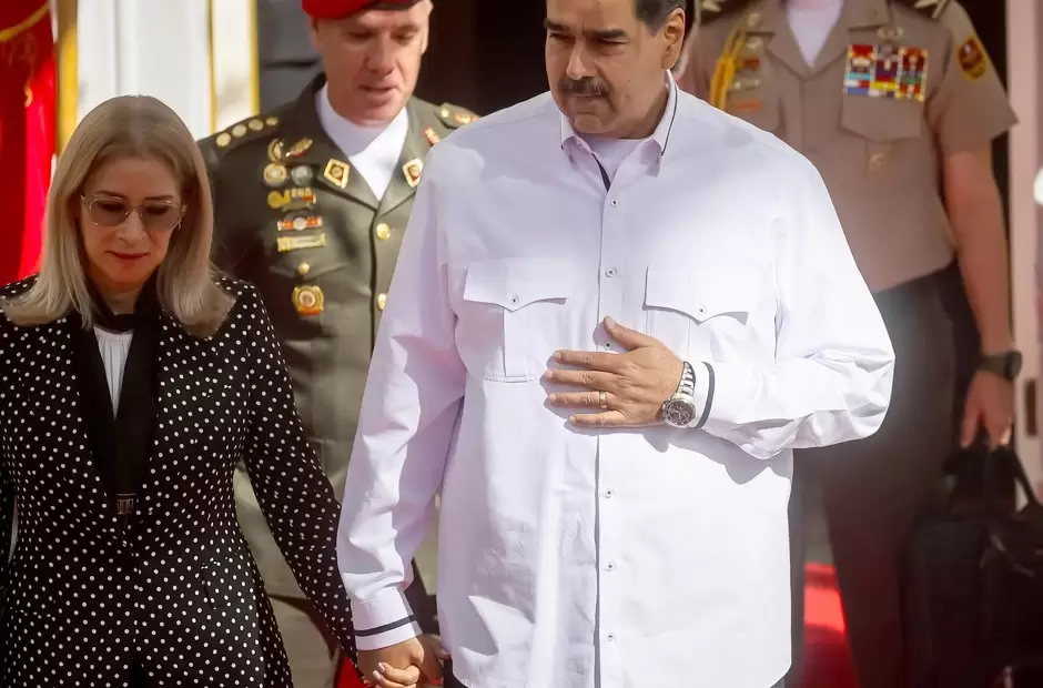 Nicol�s Maduro y su esposa